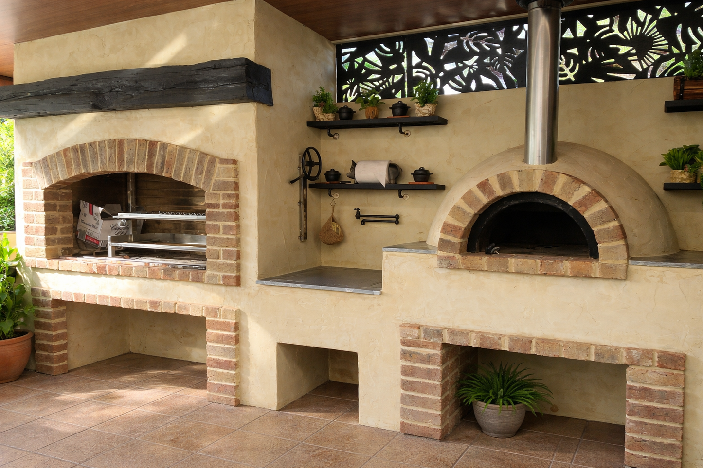 Wood Fired Pizza Oven + BBQ Area + Prep Station - Alfresco Monte