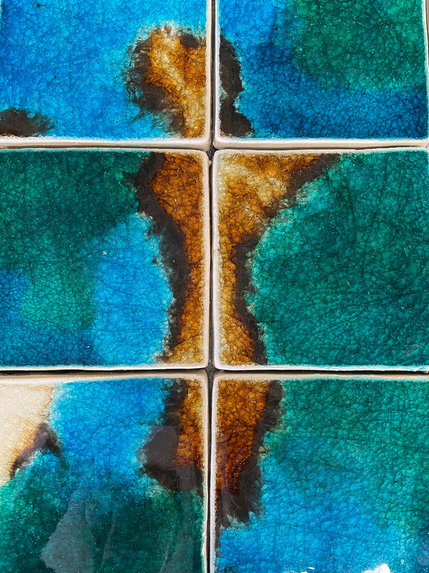 Bespoke Tiles In Motion: Terra Oceanica