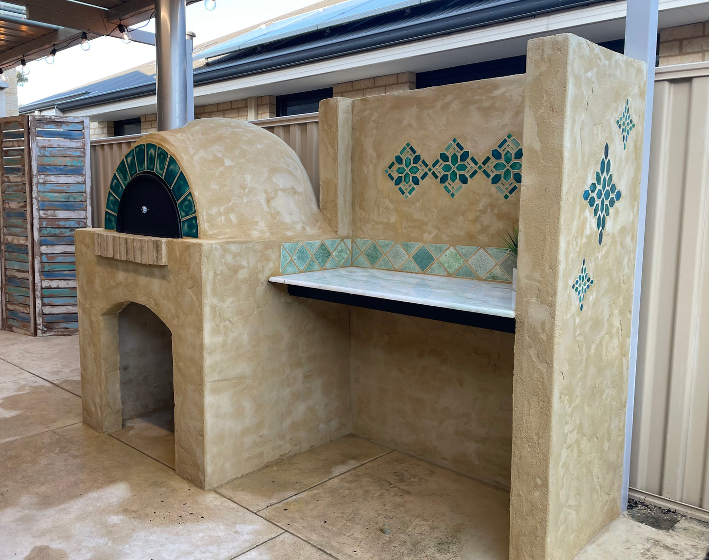 Woodfired Pizza Oven - Dome Style